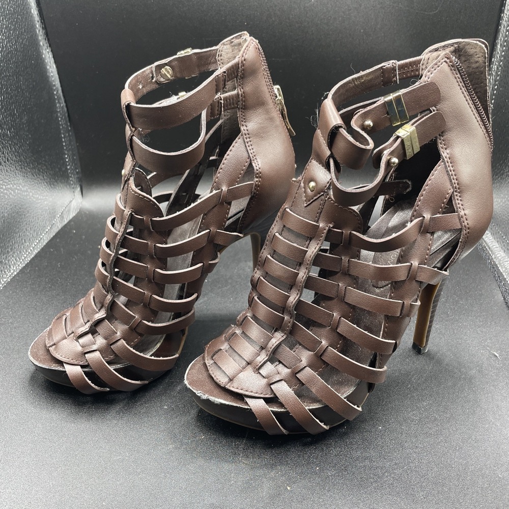 BCBGeneration Stilleto Gladiator Heels Leather Size 5.5M